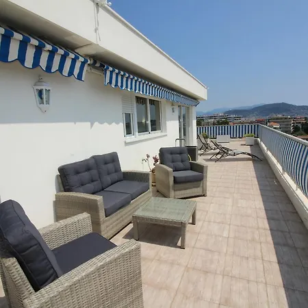 Nice Booking - Villa Sur Le Toit Domaine Des Fleurs *