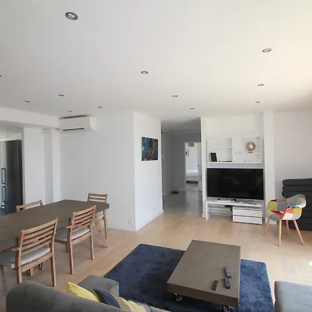 Nice Booking - Villa Sur Le Toit Domaine Des Fleurs